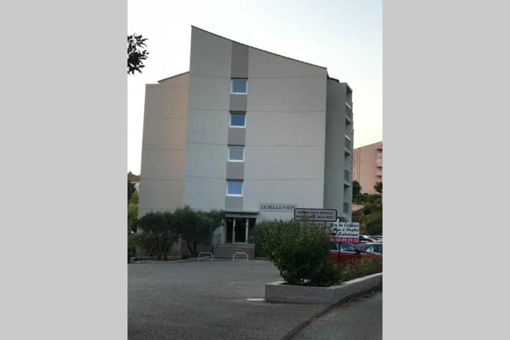 Studio Meuble Classe 2 Etoiles - 30M² Greoux-les-Bains Luaran gambar